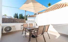 Casa Garde - 5 Mins City Center - Private Balcony - Wi-Fi